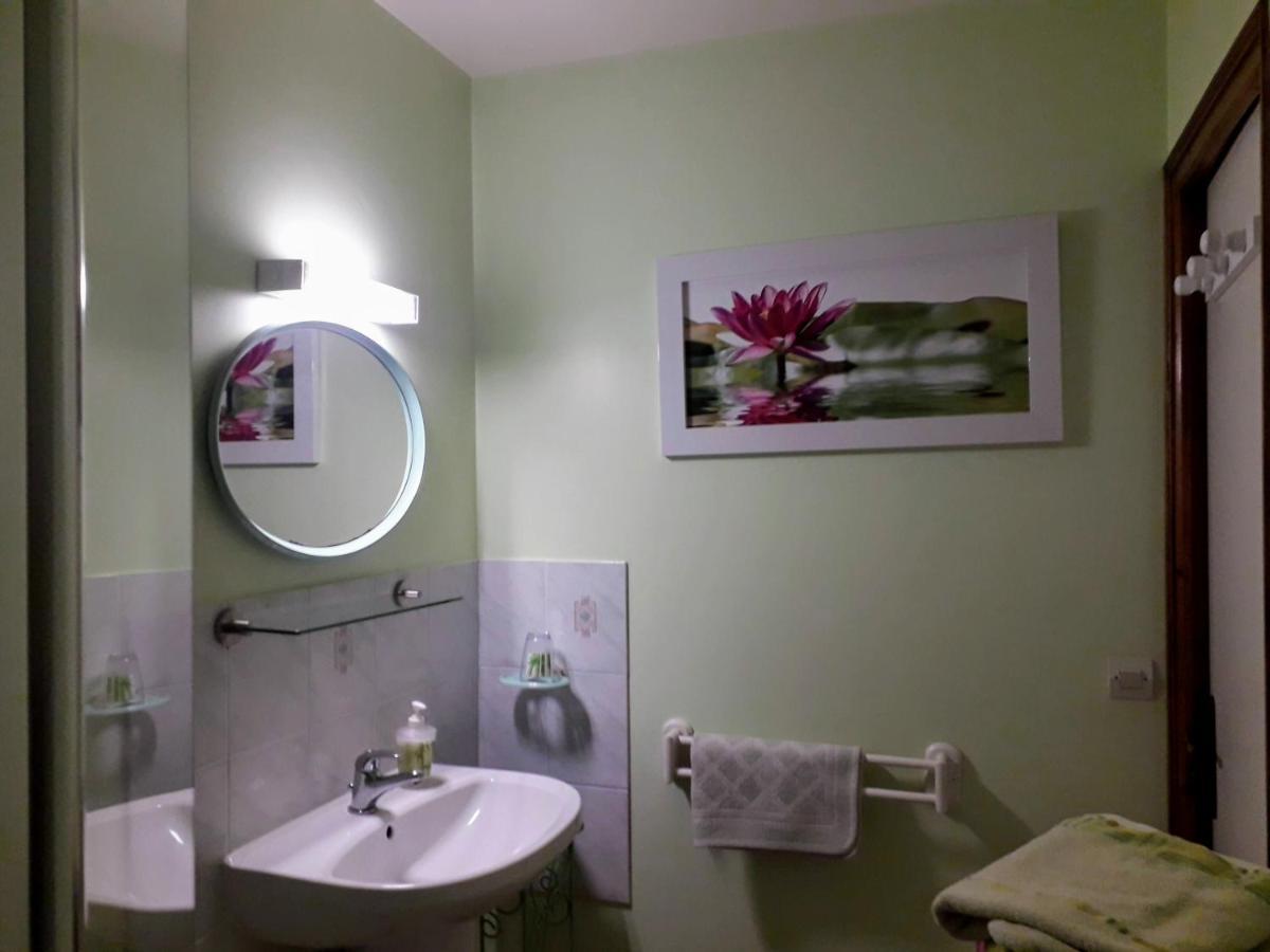 Bed and Breakfast La Ferme Des Tertres La Chapelle-pres-Sees Exterior foto